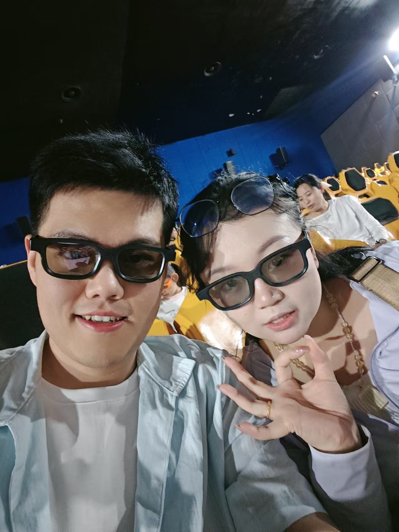 电影院合照